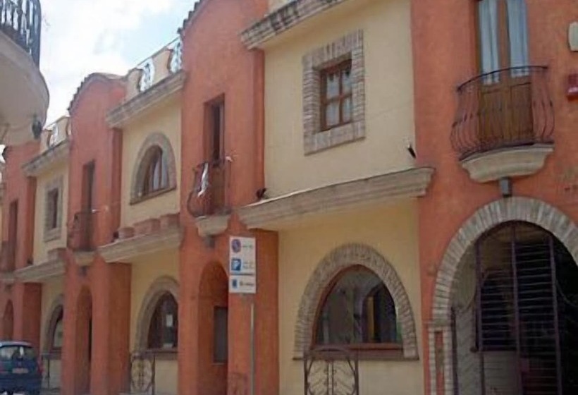 ホテル Villa Madau