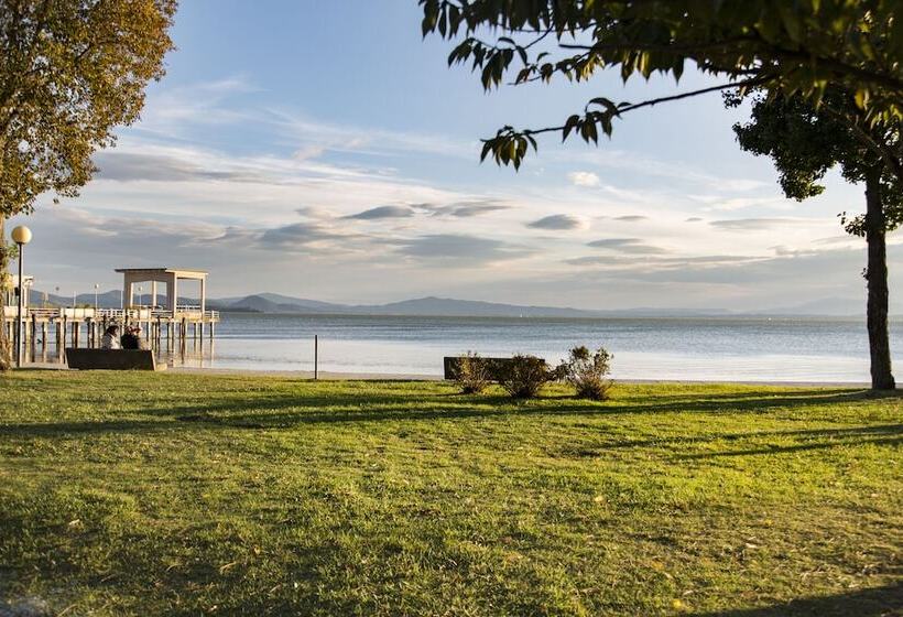 בית מלון כפרי Villa Paradiso