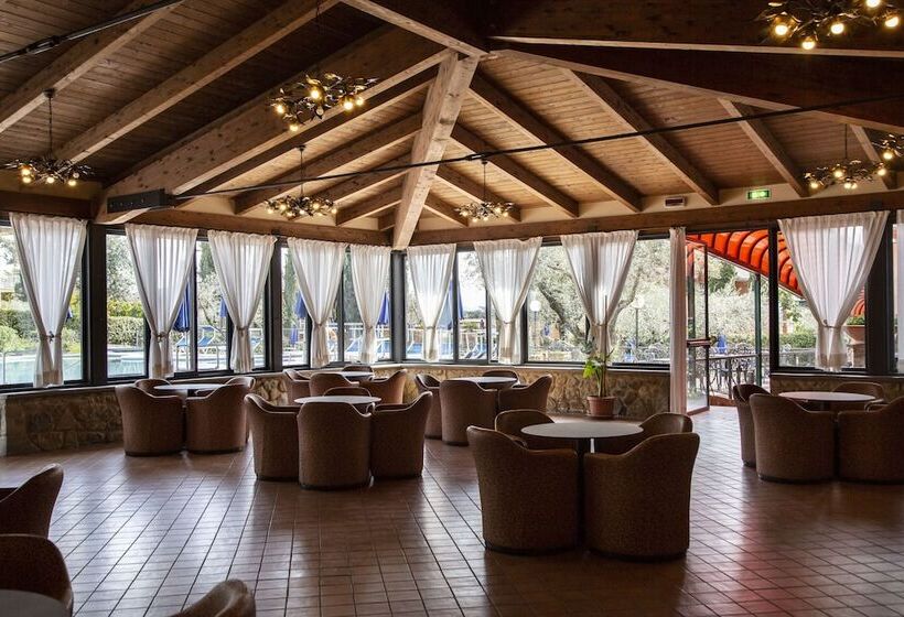 בית מלון כפרי Villa Paradiso