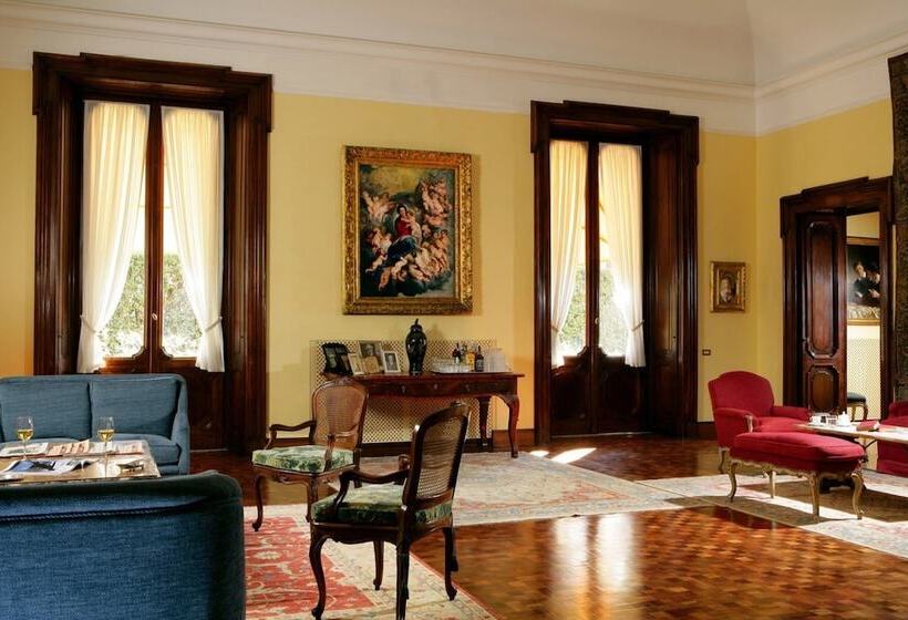 هتل Villa Spalletti Trivelli