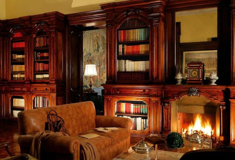 هتل Villa Spalletti Trivelli