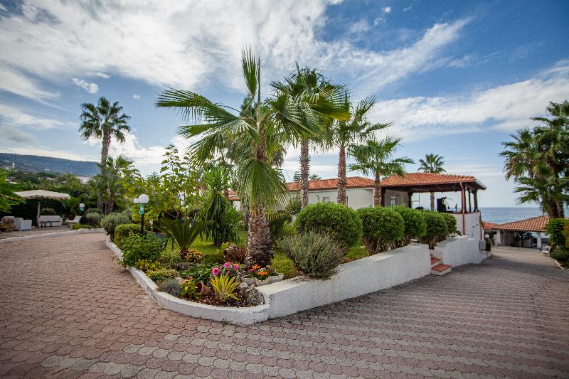 בית מלון כפרי Villaggio Baia D'Ercole