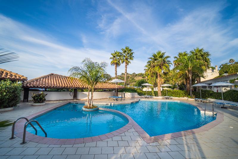 בית מלון כפרי Villaggio Baia D'Ercole