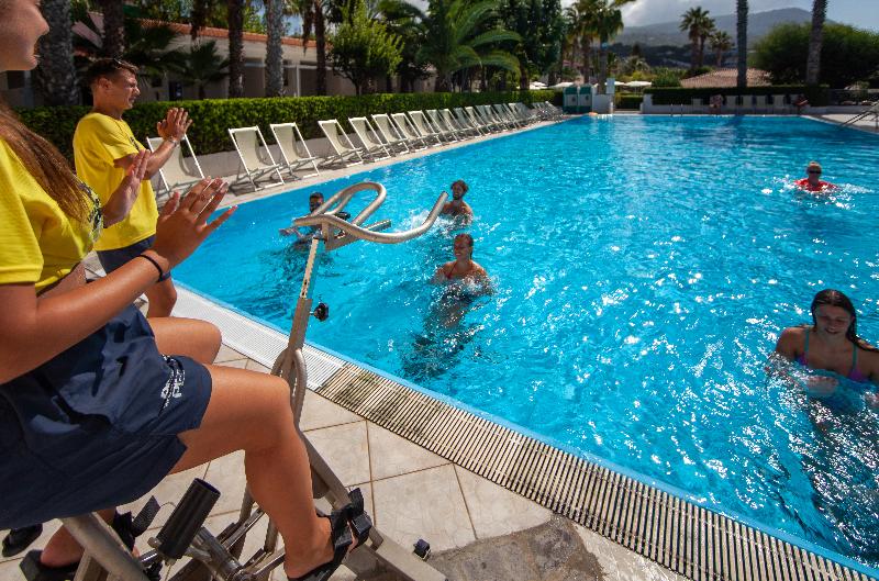 בית מלון כפרי Villaggio Baia D'Ercole