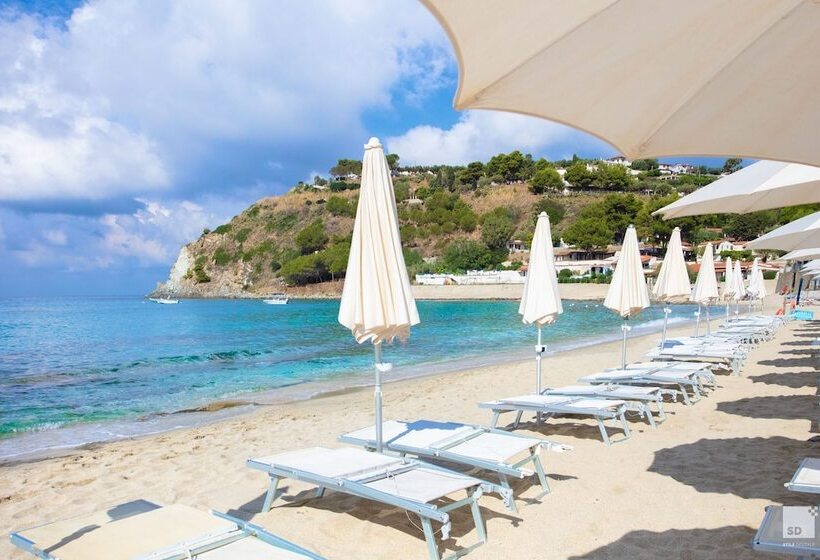 בית מלון כפרי Villaggio Baia D'Ercole