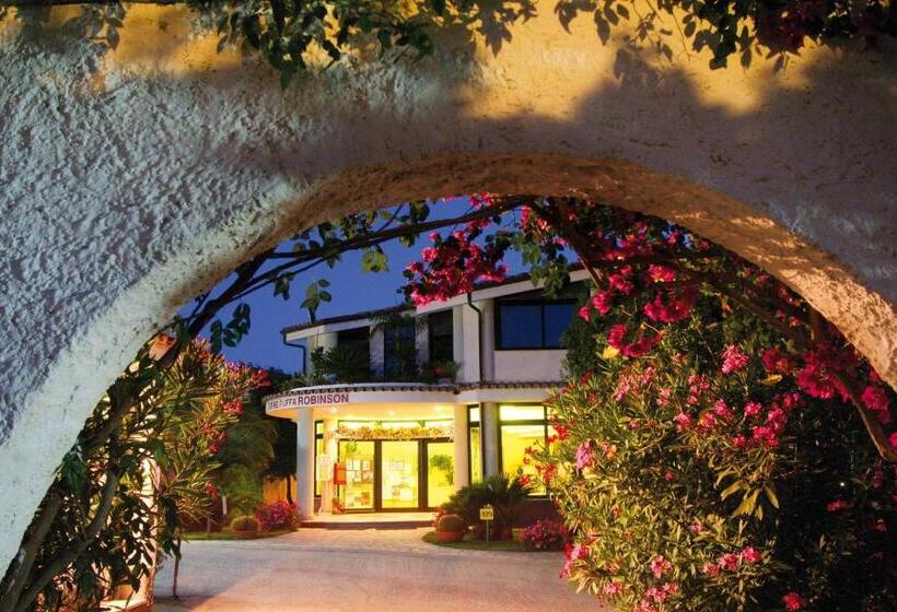 فندق Villaggio Torre Ruffa Robinson