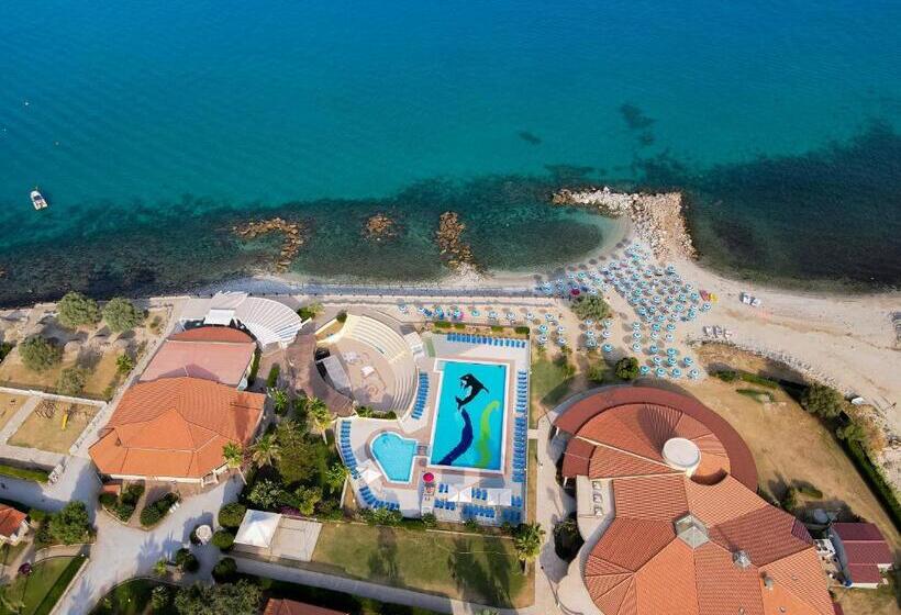 فندق Villaggio Torre Ruffa Robinson