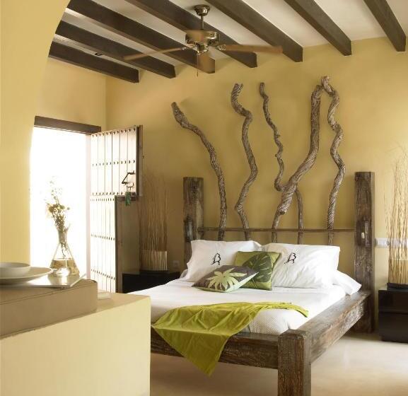 La Almendra Y El Gitano