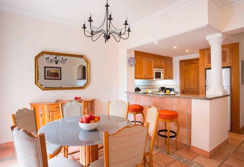 Marriott’s Club Son Antem