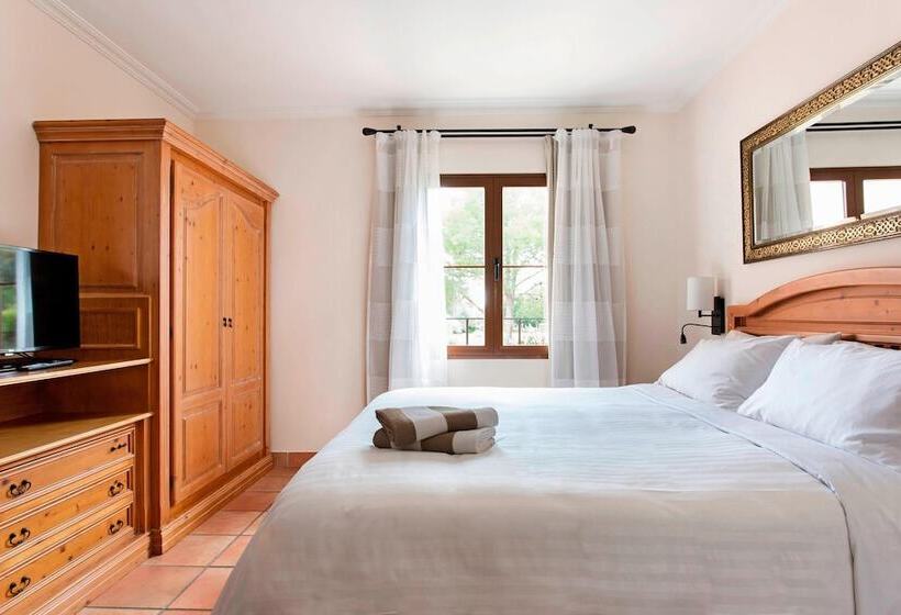 Marriott’s Club Son Antem