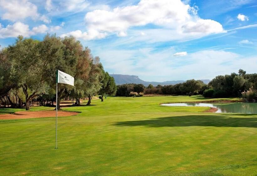 Marriott’s Club Son Antem