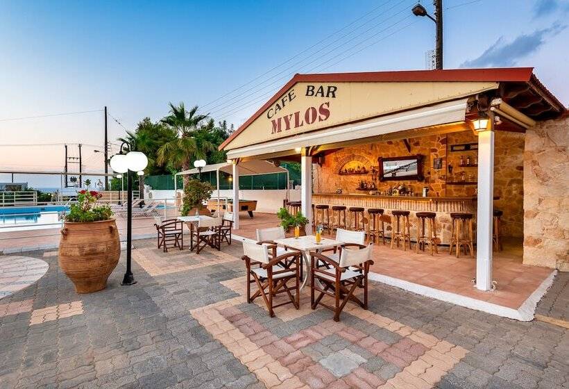 Mylos Apartments Anissaras