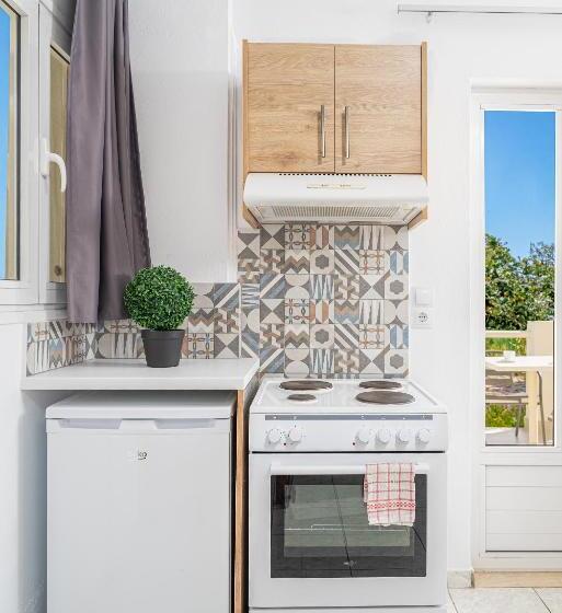 Mylos Apartments Anissaras