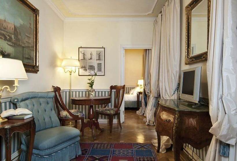 Petit Palais Hotel De Charme