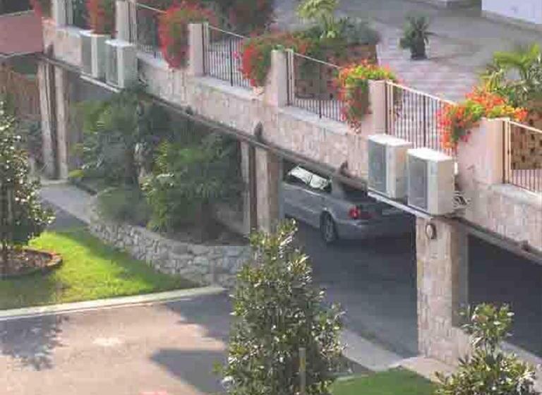 Residence Miralago Rooms & Apartments