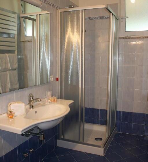 Residence Miralago Rooms & Apartments