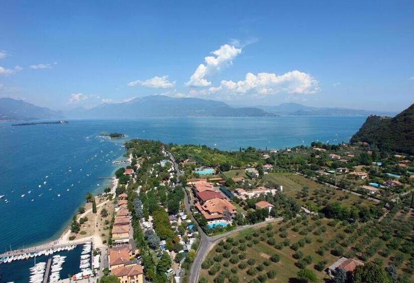 Residence Miralago Rooms & Apartments