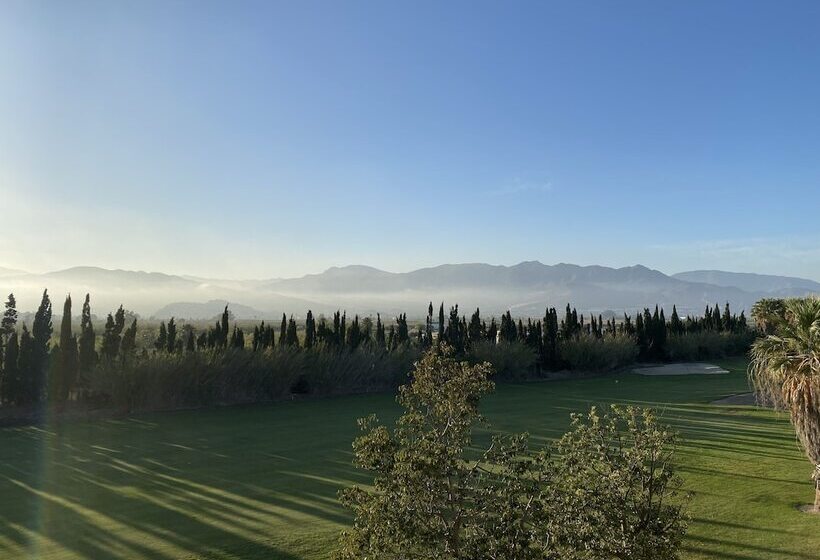 リゾートホテル Impressive Playa Granada Golf