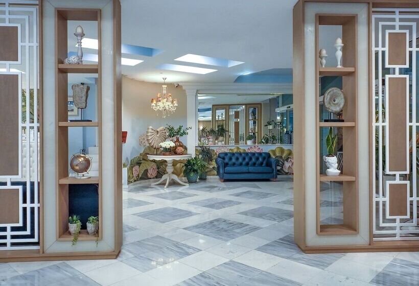 Secret Paradise Hotel & Spa