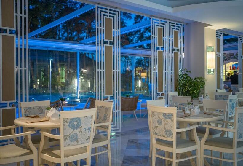 Secret Paradise Hotel & Spa