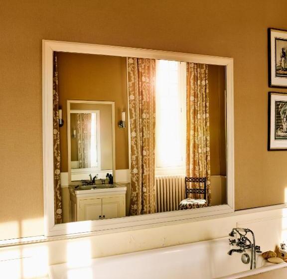 Отель Hôtel Particulier De Tingry   Pierres D Histoire