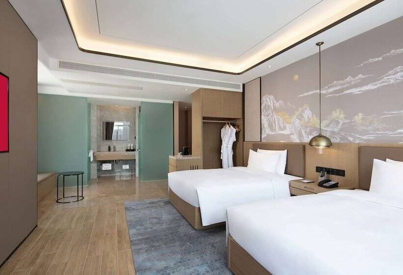 فندق Ramada By Wyndham Xi'an Chanba