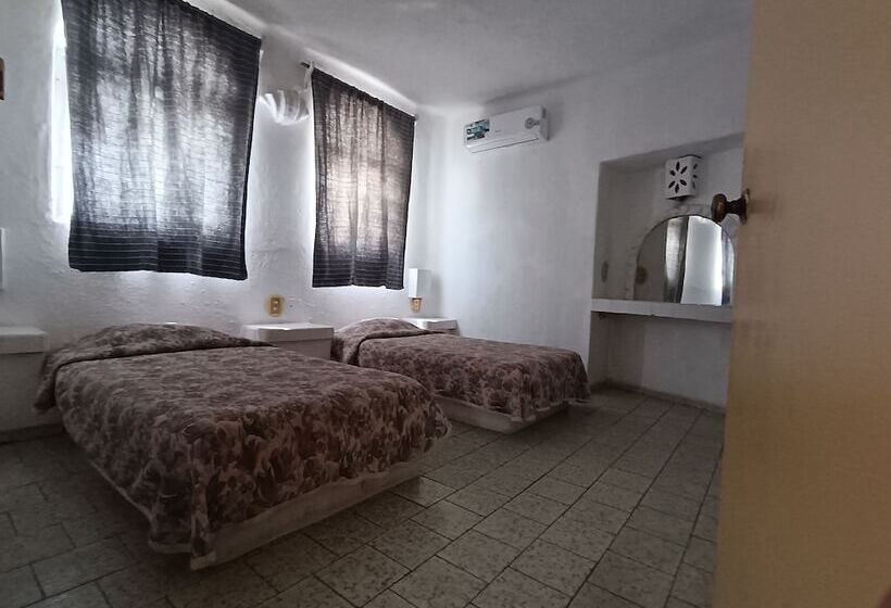 فندق Suites La Audiencia