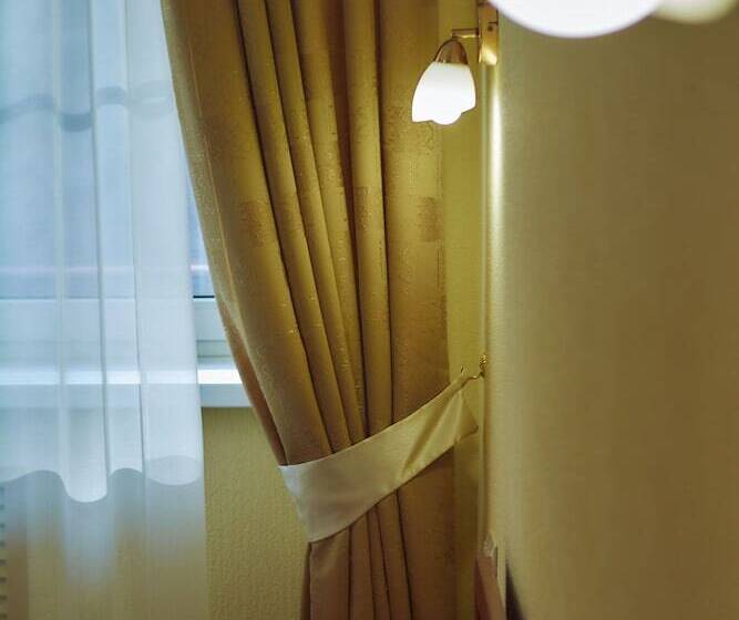 هتل Sanatoriy Rodnik