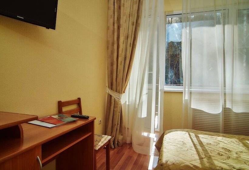 هتل Sanatoriy Rodnik