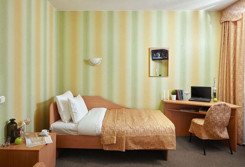 ホテル Zarechnaya