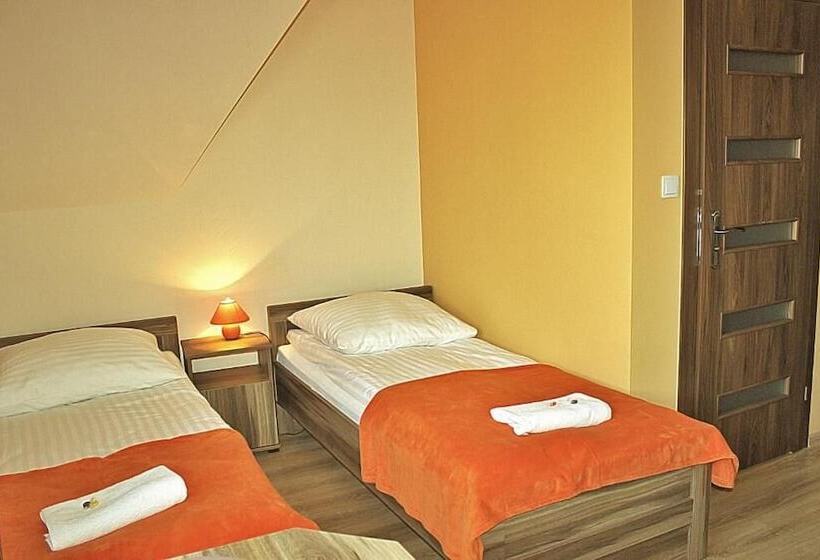 پانسیون Słoneczny Dworek