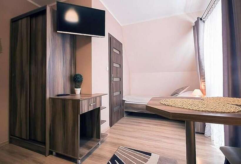 پانسیون Słoneczny Dworek