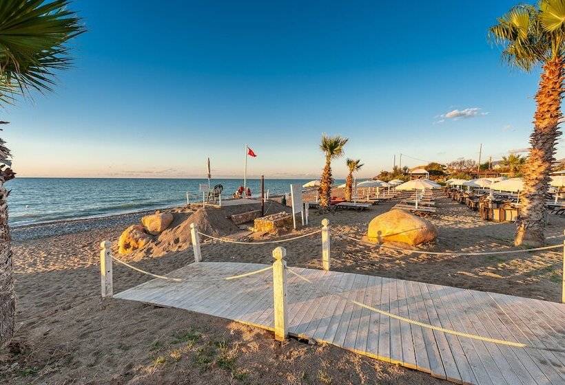 Acacia Resort Parco dei Leoni