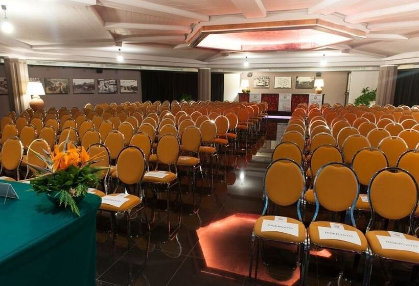 Acacia Resort Parco dei Leoni