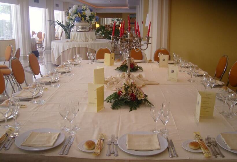 Acacia Resort Parco dei Leoni