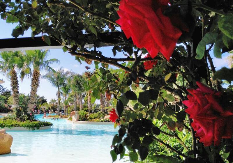 Acacia Resort Parco dei Leoni