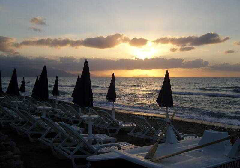 Acacia Resort Parco dei Leoni