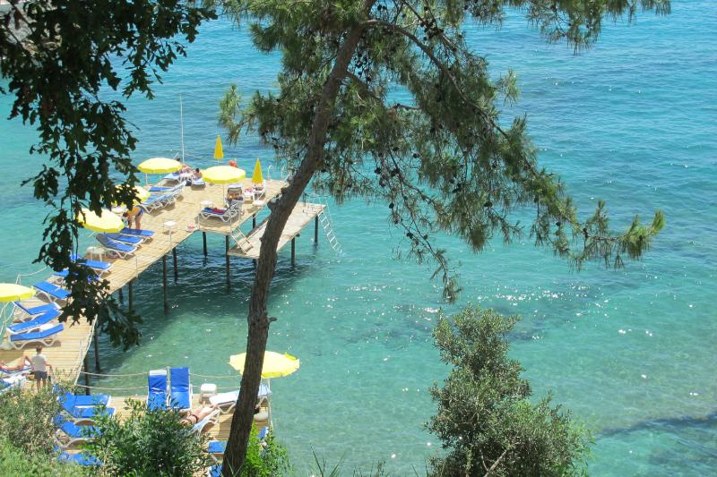 Aska Bayview Resort – All Inclusive