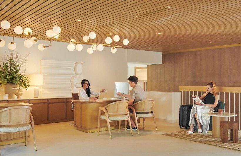 Bluesun Hotel Maestral