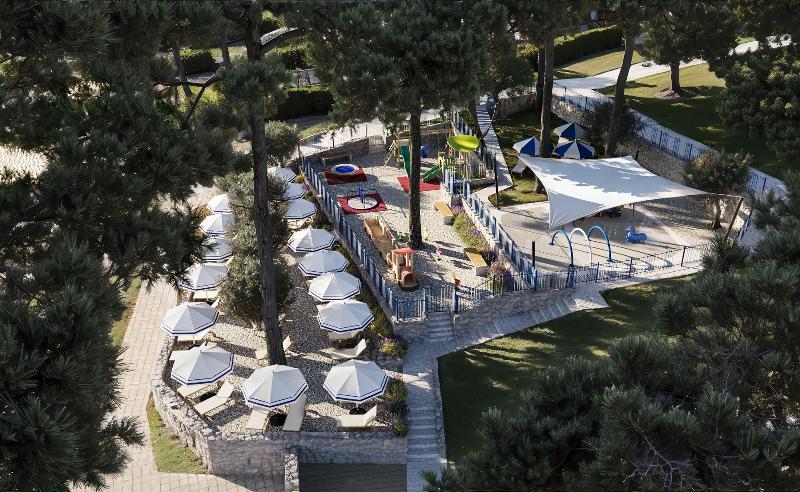 Bluesun Hotel Marina