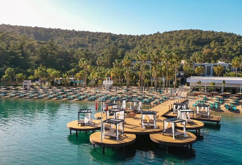 Green Bay Resort & Spa