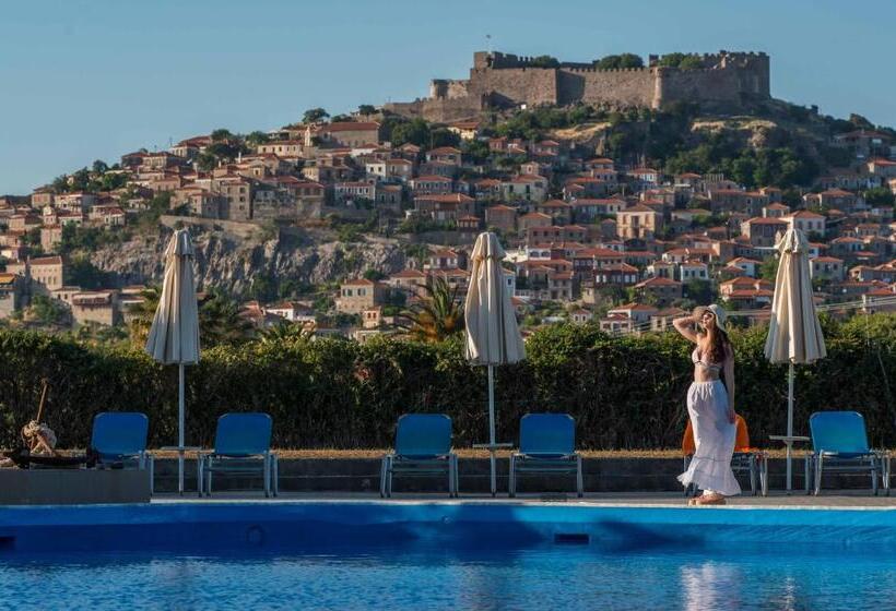 Delfinia Hotel & Bungalows