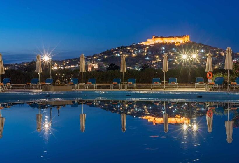 Delfinia Hotel & Bungalows