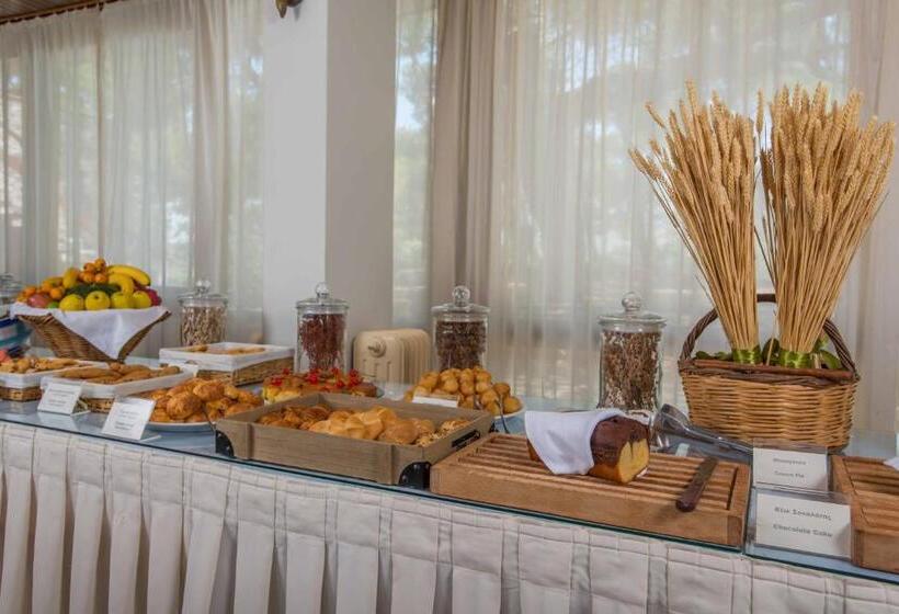 Delfinia Hotel & Bungalows