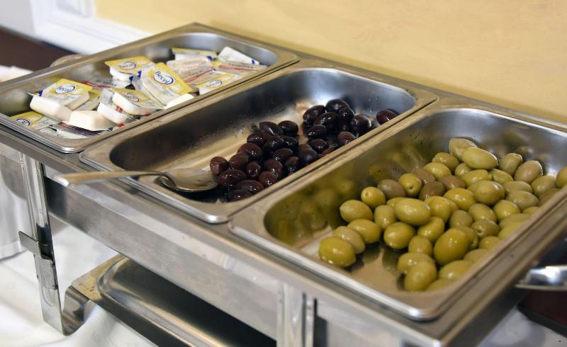 Отель Achillion