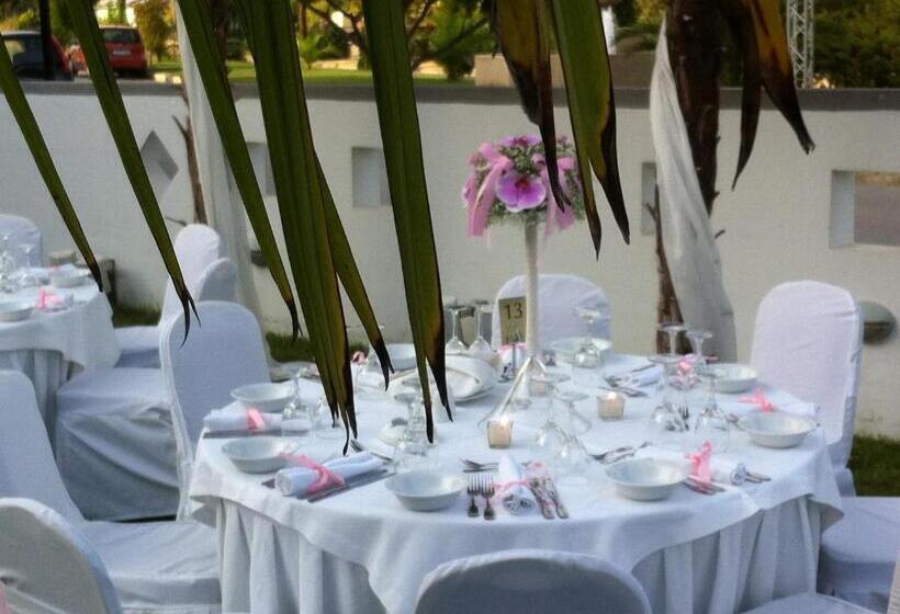 فندق Aeton Melathron