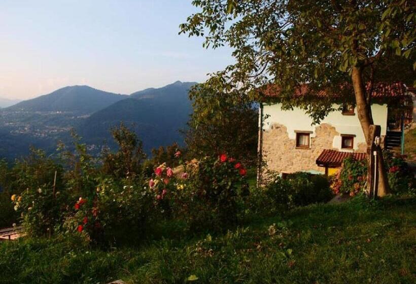 בית מלון כפרי Agriturismo Al Marnich