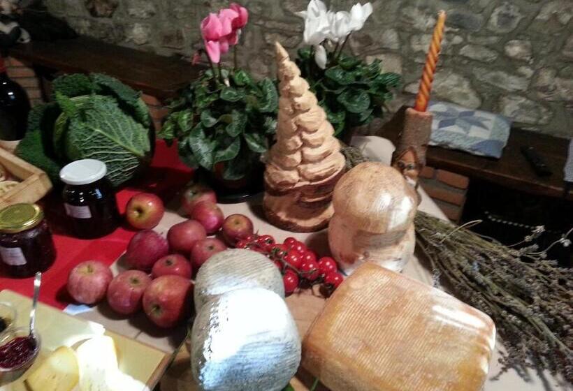 בית מלון כפרי Agriturismo Al Marnich