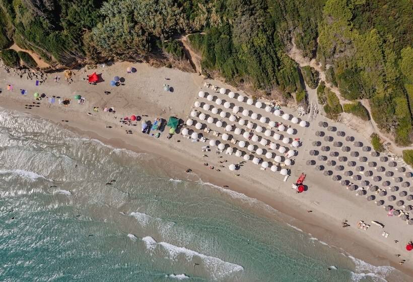 酒店 Amareclub Baia Dei Turchi Resort Adults Only