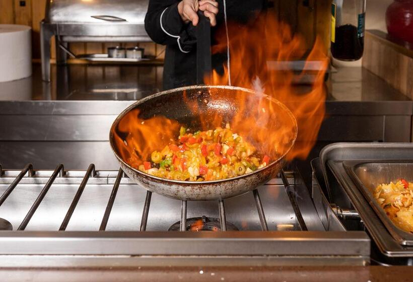 Отель Anissa Beach